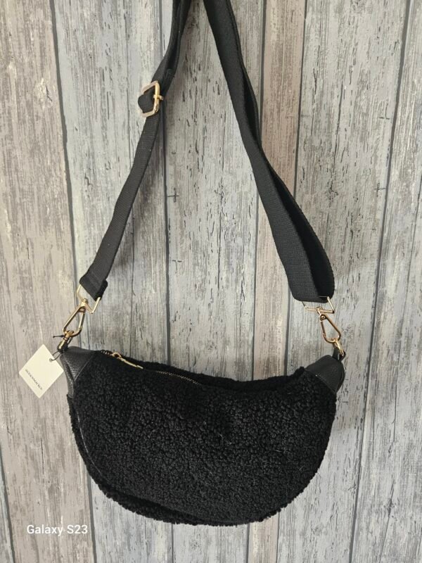 Fluffy Teddy crossbody