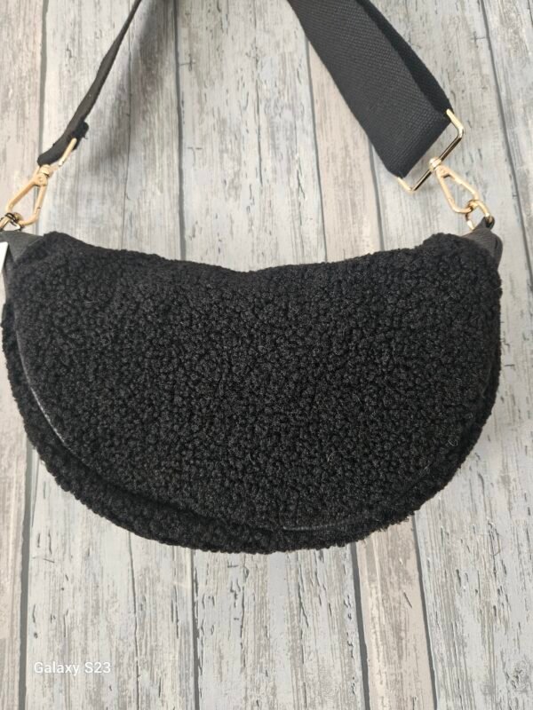 Fluffy Teddy crossbody