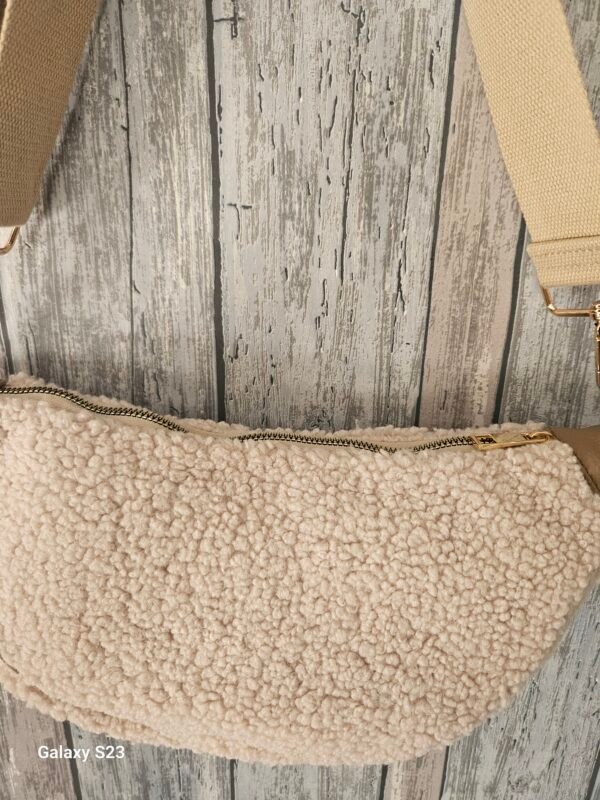 Fluffy Teddy crossbody