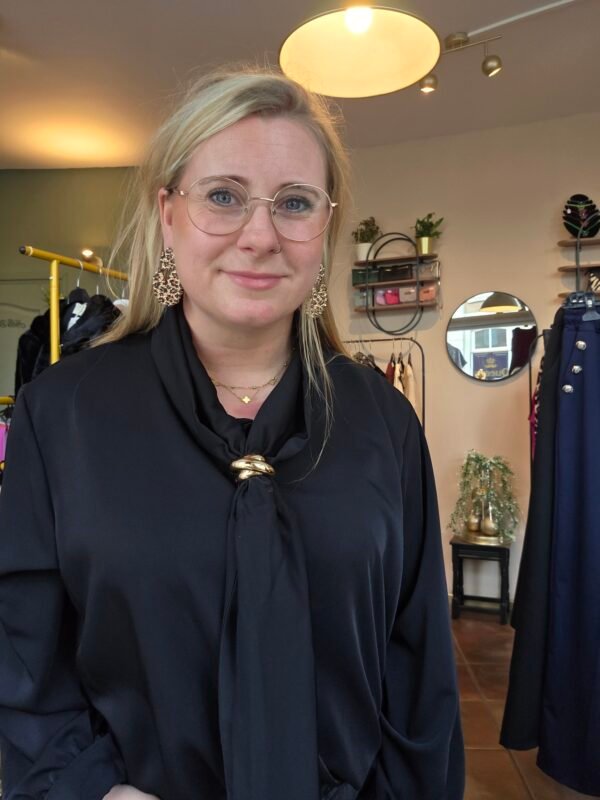 Blouse met gouden detail