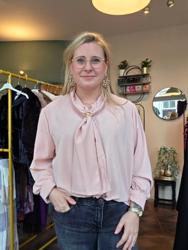 Blouse met gouden detail