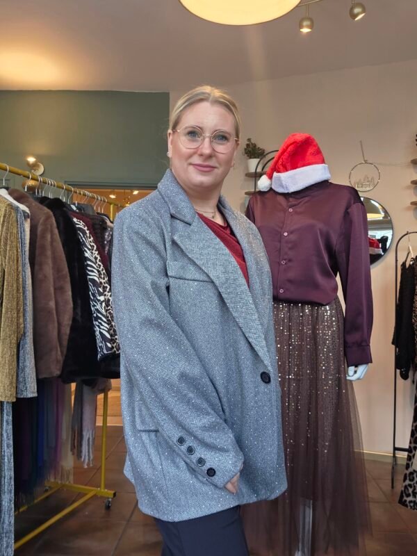Oversized glitter blazer