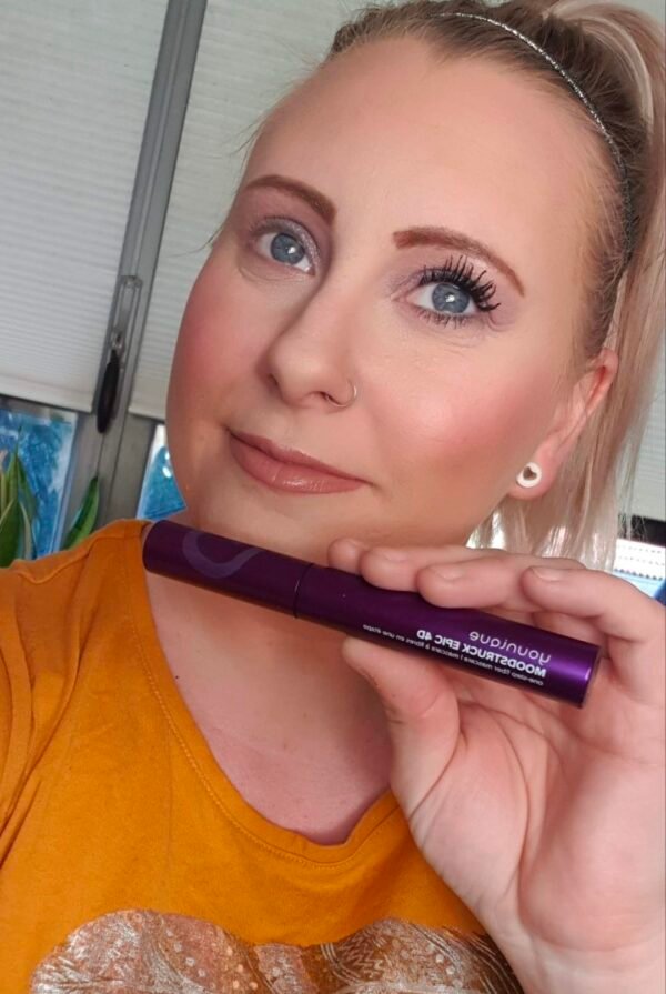 Epic 4D mascara