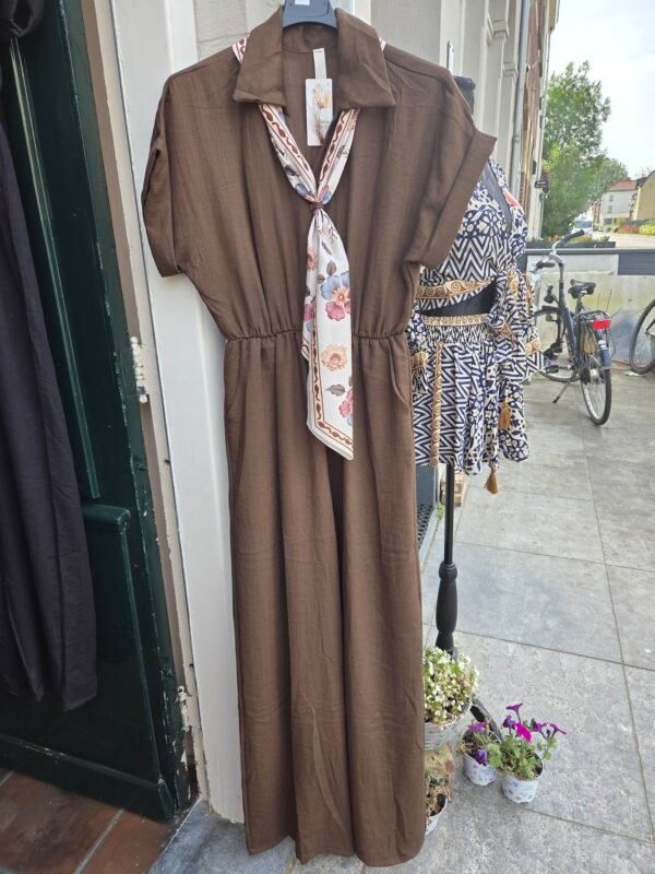Jumpsuit met sjaal